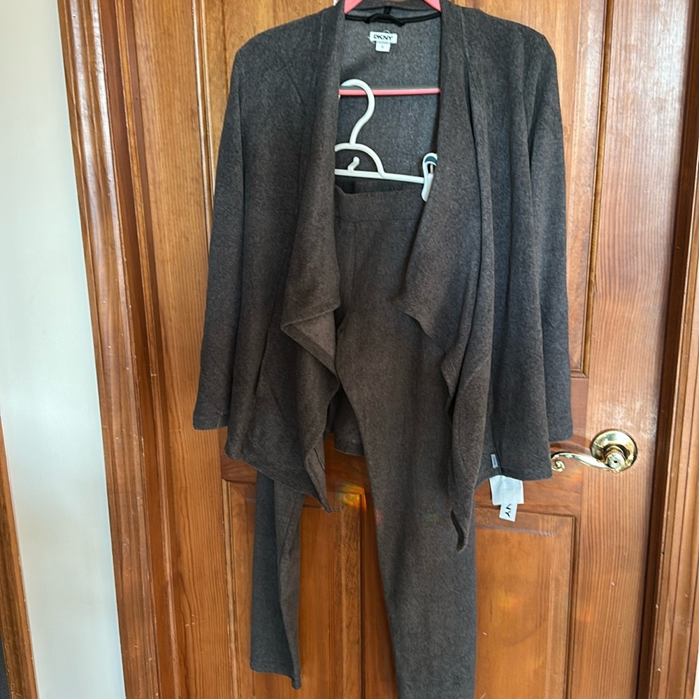 DKNY, two pieces set, super soft, size S